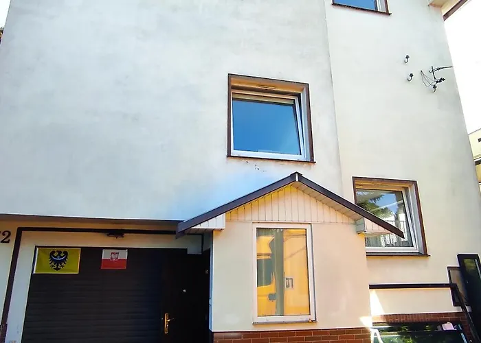 Adam 1 Quarto em Acomodações Particulares